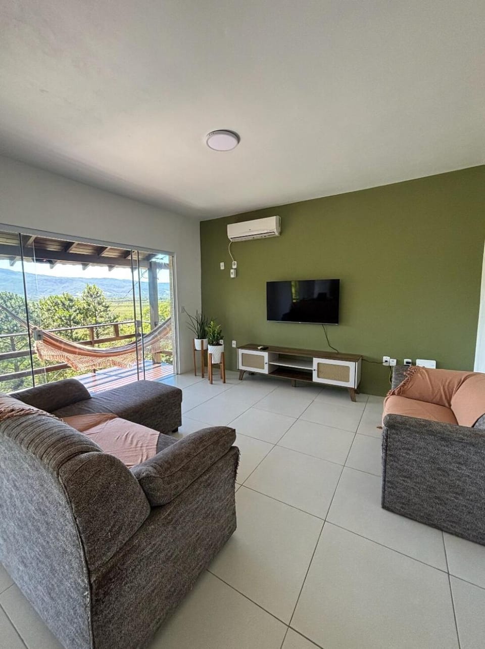 Communal lounge/ TV room, Living room