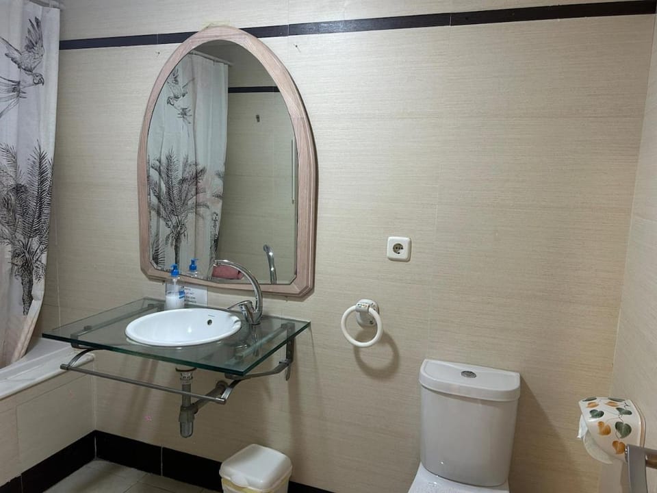 Bathroom, Bath