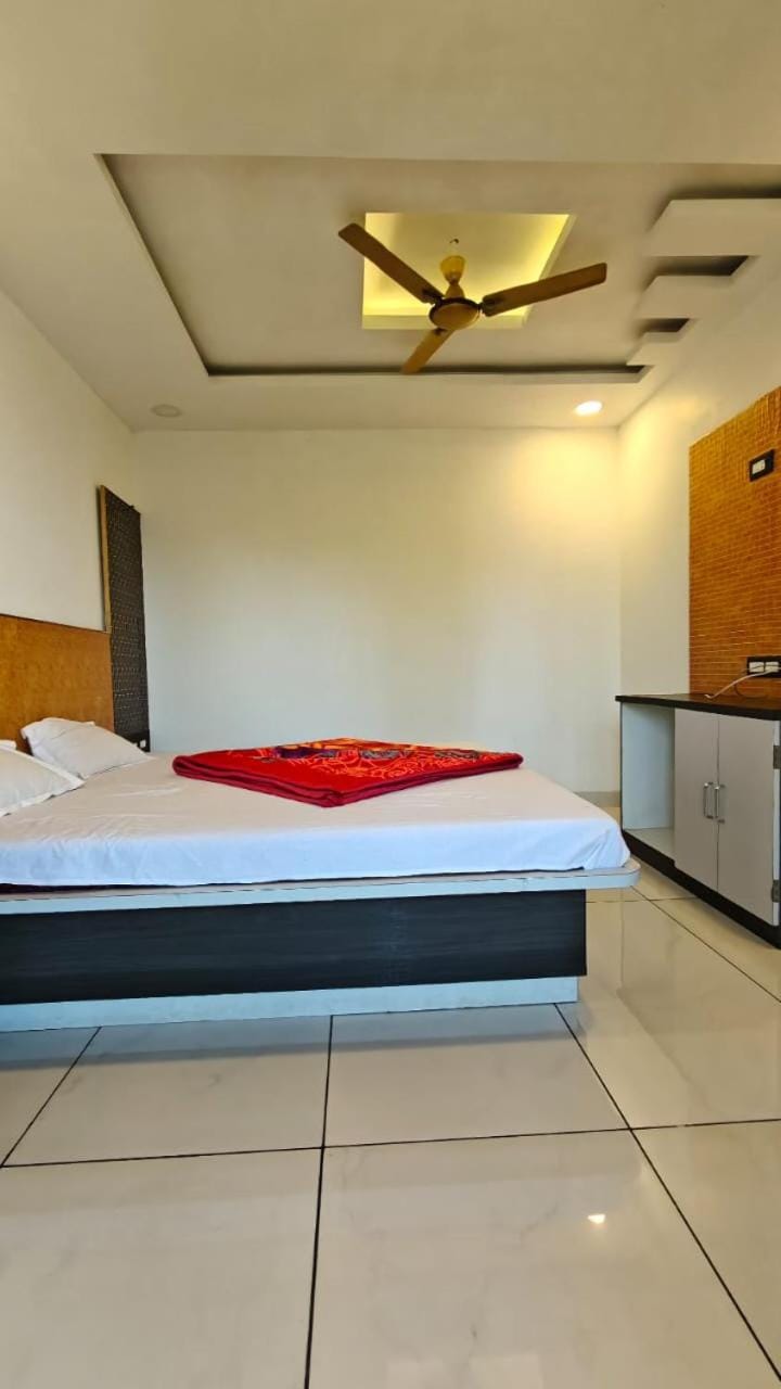 Hotel Prathamesh Hotel in Maharashtra