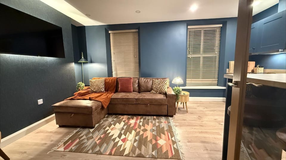 URBAN OAKS stylish city centre living Apartment in Londonderry