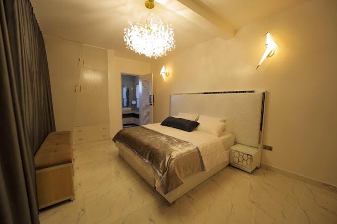 Bathroom, Bedroom