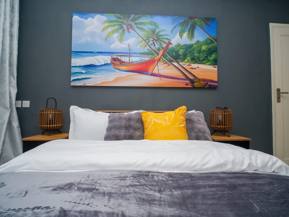 Bed, Bedroom