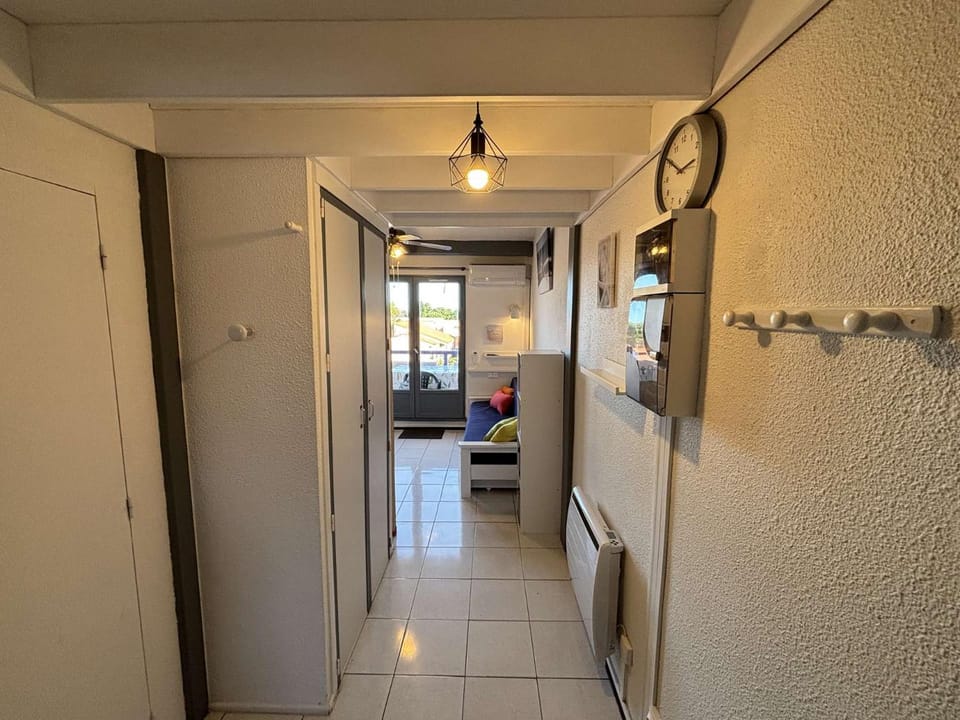 Appartement Studio Cabine Mezzanine 4 couchages- PORT-LA NOUVELLE PN290-031 Cabin in Port-la-Nouvelle
