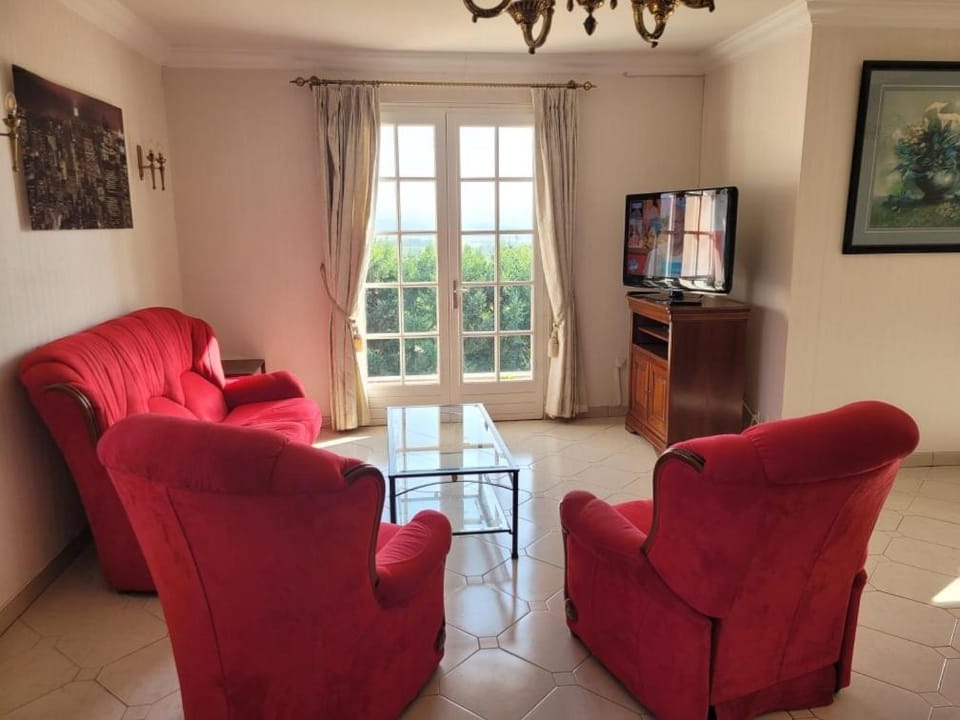 Appartement spacieux résidentiel proche de Vienne Lyon sud Apartment in Auvergne-Rhône-Alpes