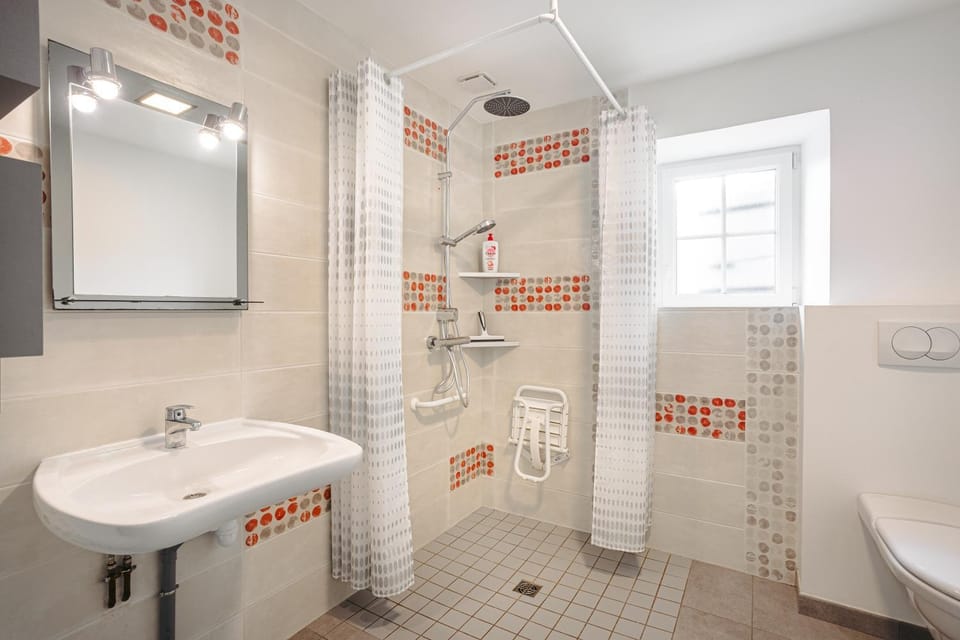 Bathroom, Living room