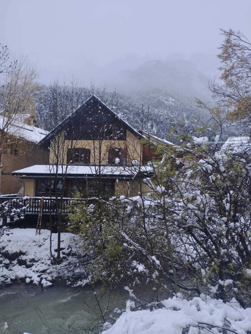 Property building, Winter, Mountain view