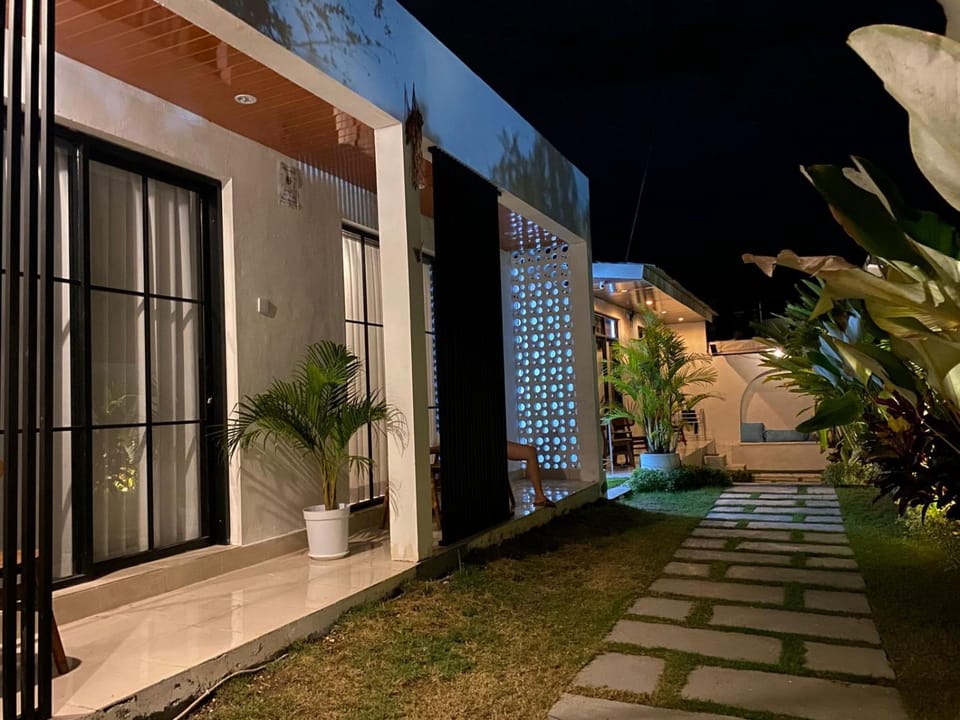 Yuli Homestay Bed and Breakfast in Bali