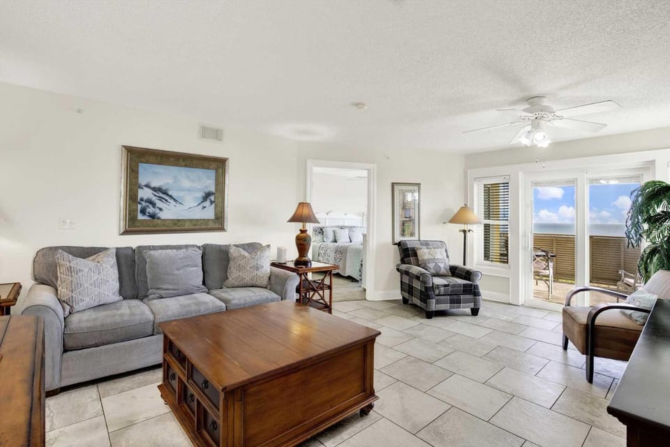 Sandpiper Condo House in Tybee Island
