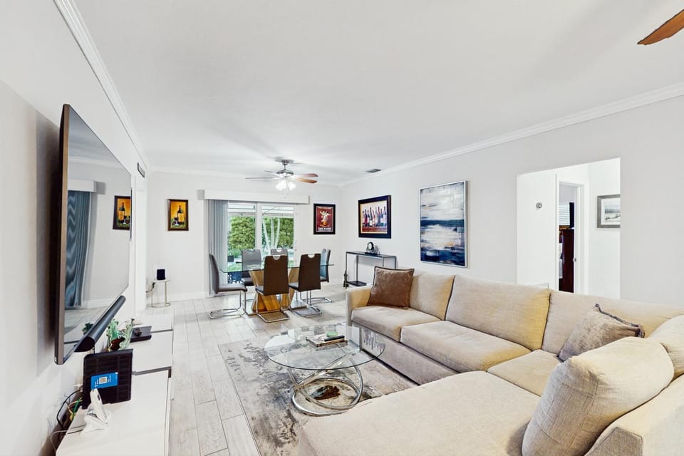 The Front House House in Fort Lauderdale