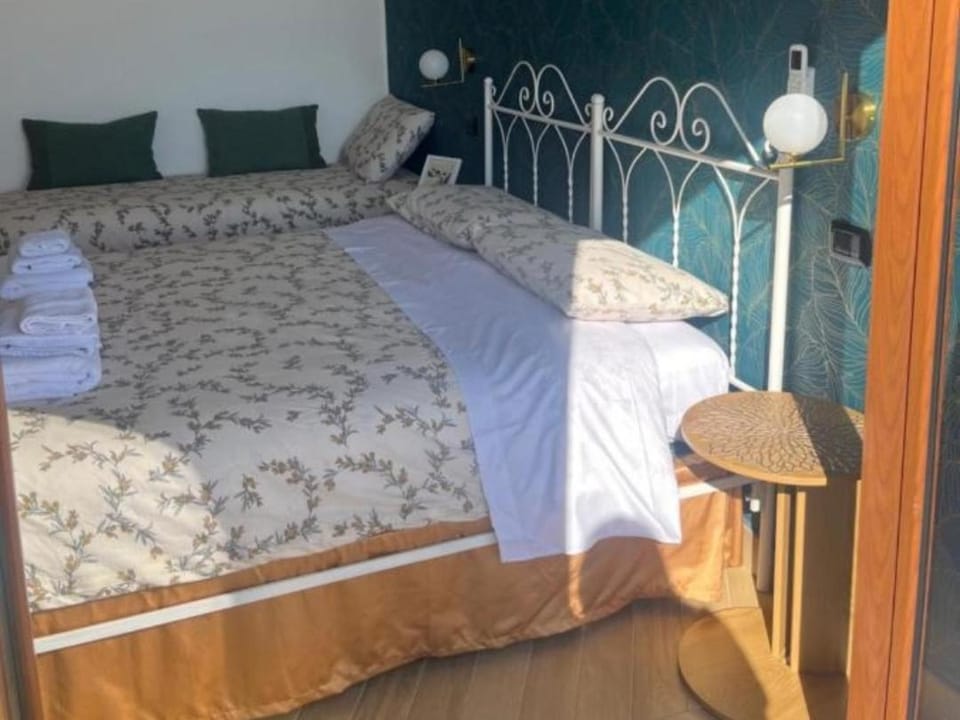 B&B La Rotonda Bed and Breakfast in Naples