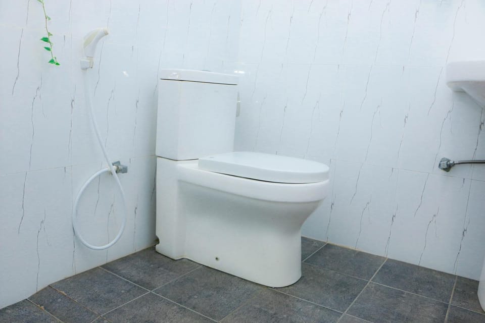Toilet, Bathroom