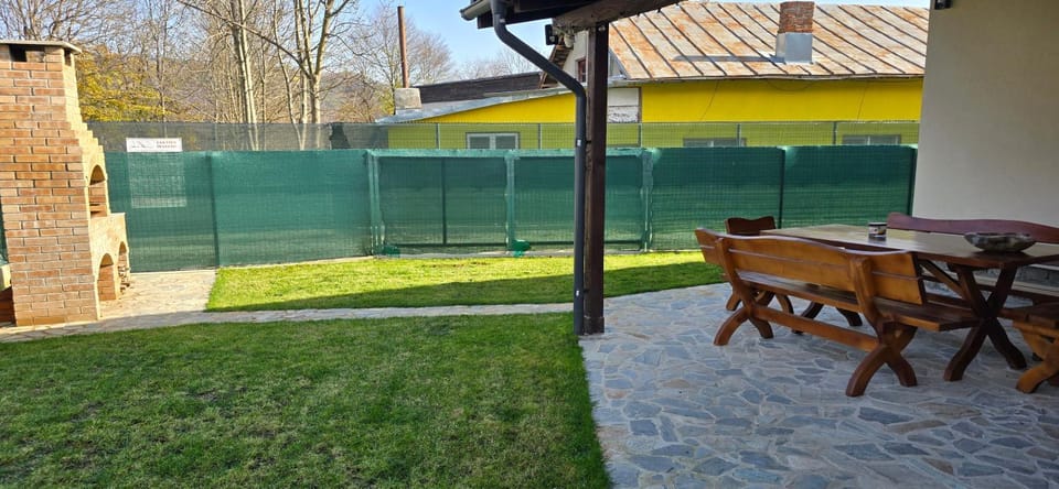 Garden, Balcony/Terrace