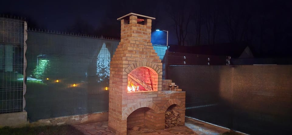 BBQ facilities, Garden, Balcony/Terrace