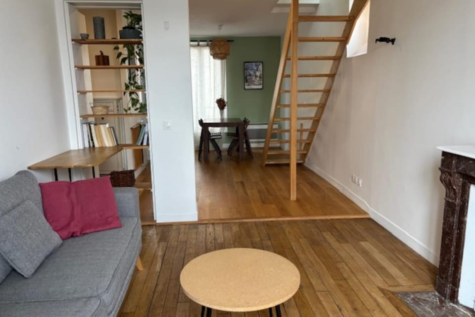 Charming accommodation at the gates of Paris Apartment in Saint-Denis, France
