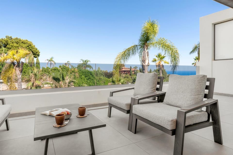 View (from property/room), Balcony/Terrace