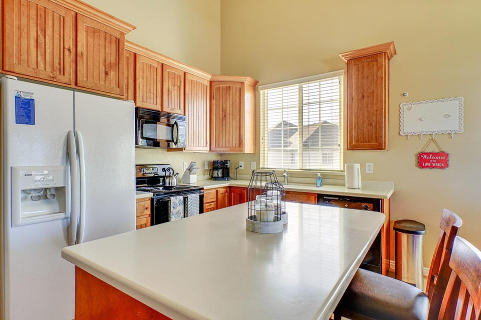 Park City Area Lodge: 9 Mi to Timber Lakes House in Heber City
