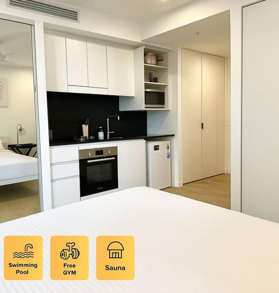 Modern Studio w Pool, Gym, Views - South Brisbane 31506-2 Apartment in Brisbane City