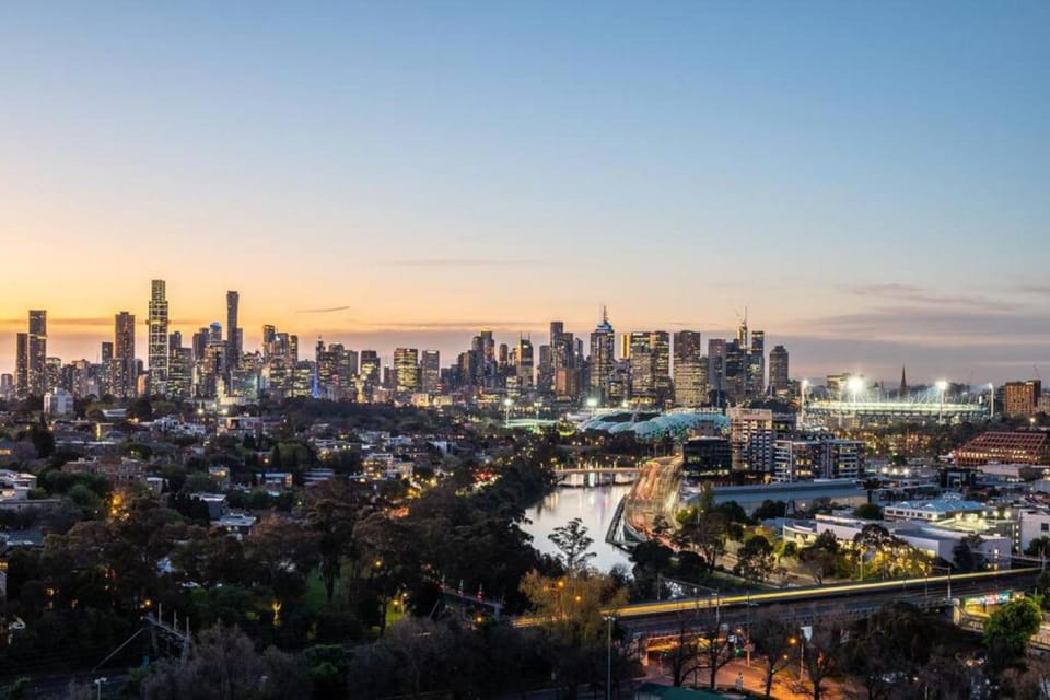 Melbourne by the window - Luxury stay Apartment in Melbourne