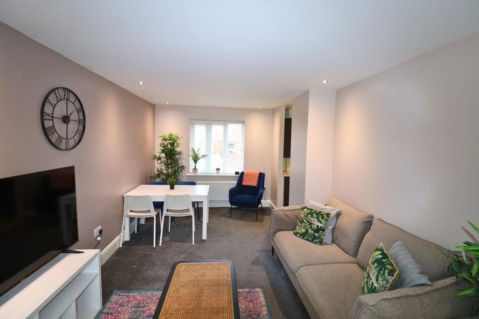 Communal lounge/ TV room, Living room