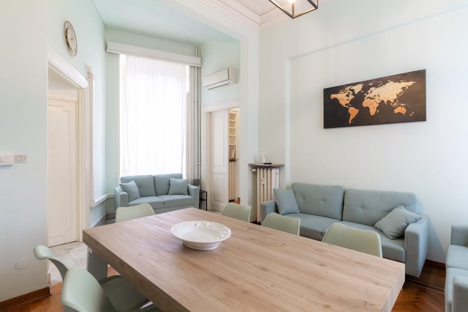 Trastevere four seasons Tiber View Apartment in Rome