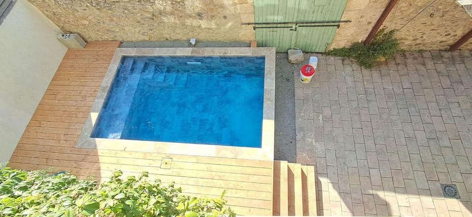 Propriété XXL 320 m2-10 à 16 pers- Piscine Villa in Occitanie