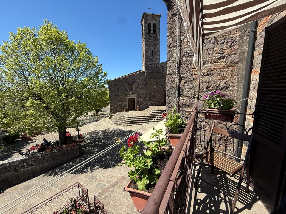 Borgo Maggiore Apartment in Tuscany