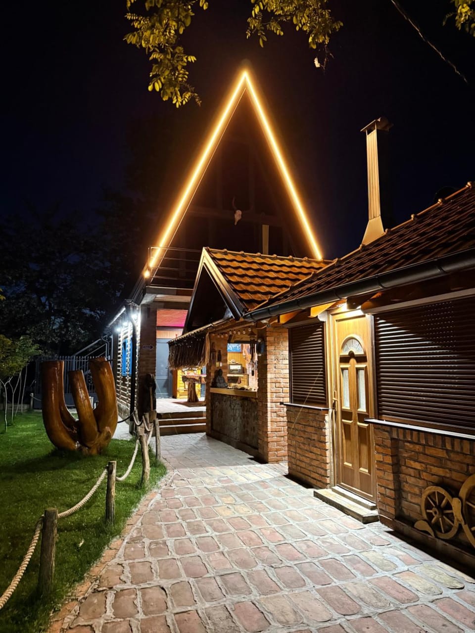 Beaver lodge - Dabrova Koliba House in Serbia