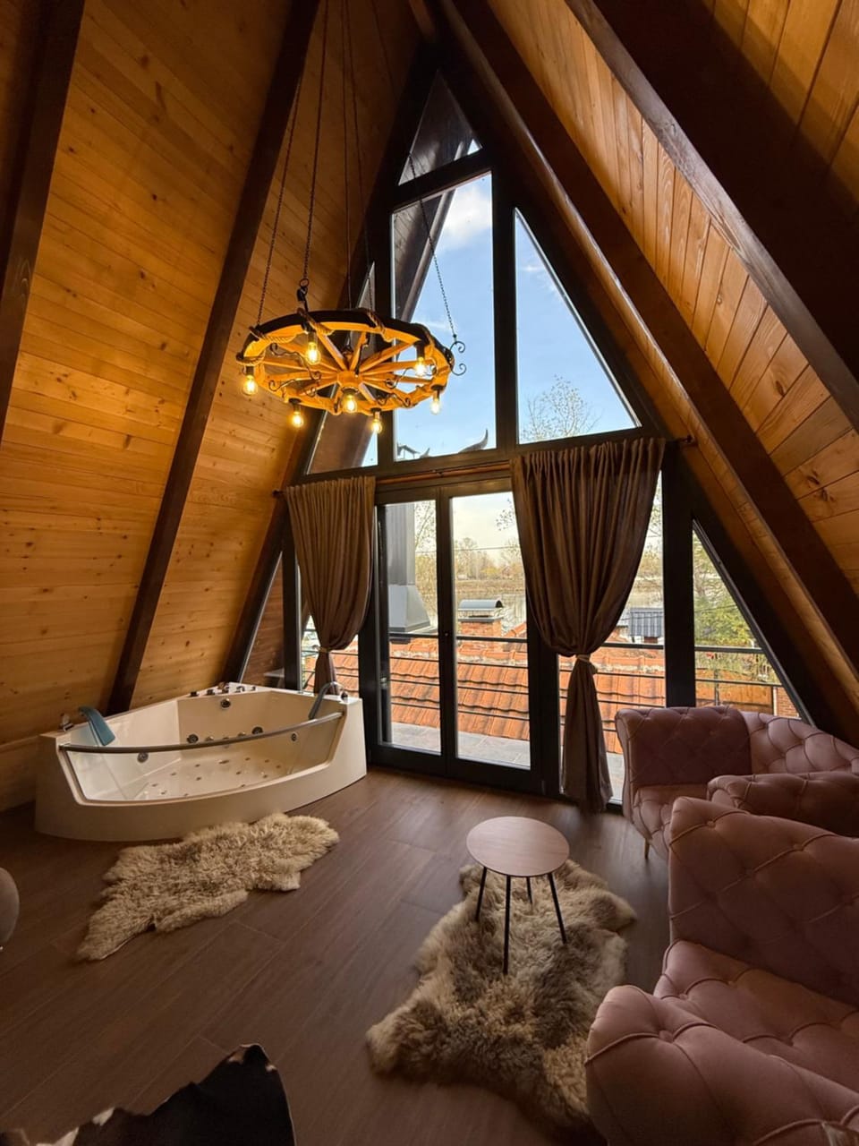 Beaver lodge - Dabrova Koliba House in Serbia