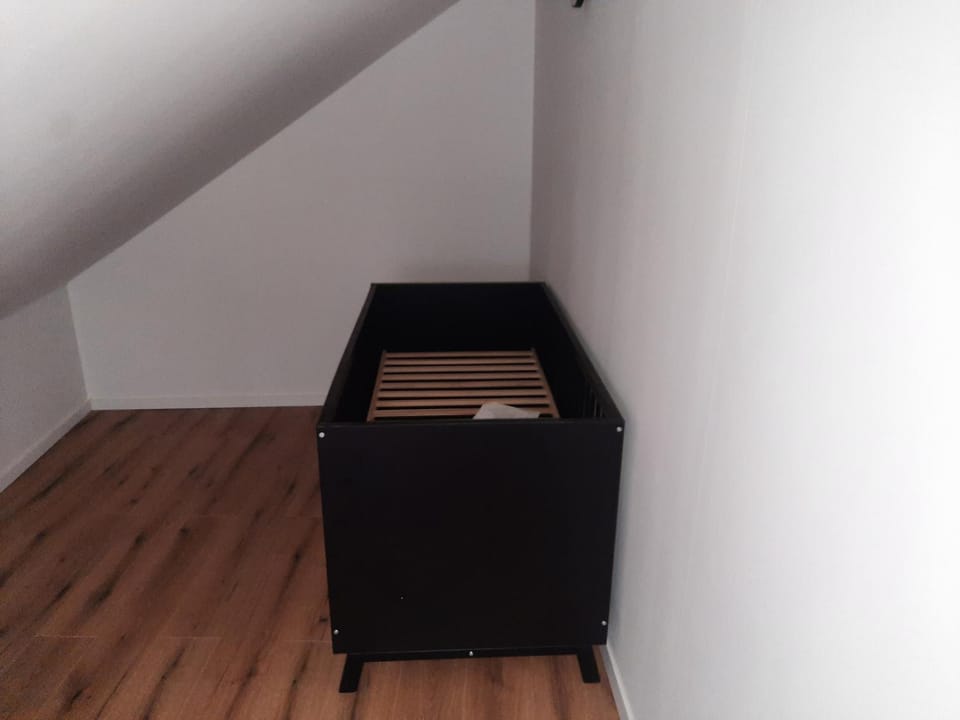 FeWo A 6 J 22 Michelangelo NETFLIX Fußgängerzone Apartment in Eisenach