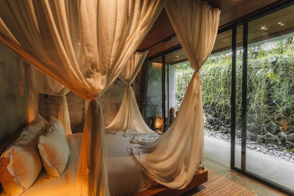 The Wing Ubud - 6BR Boutique Villa Concierge Service Villa in Sukawati