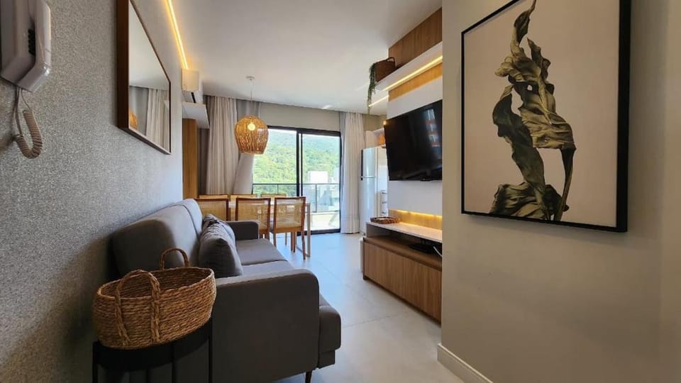 Flat com Piscina Apartment in Porto Belo