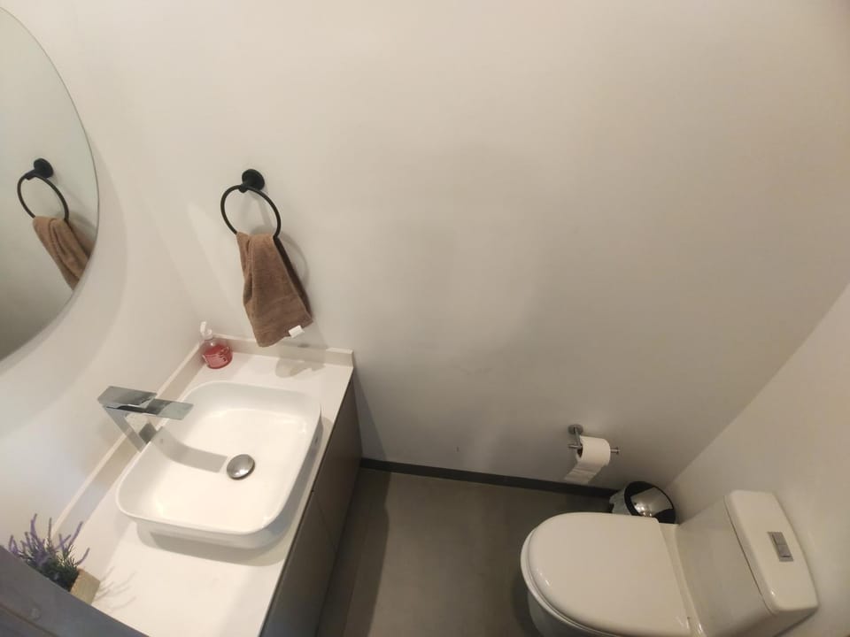 Toilet, Bathroom