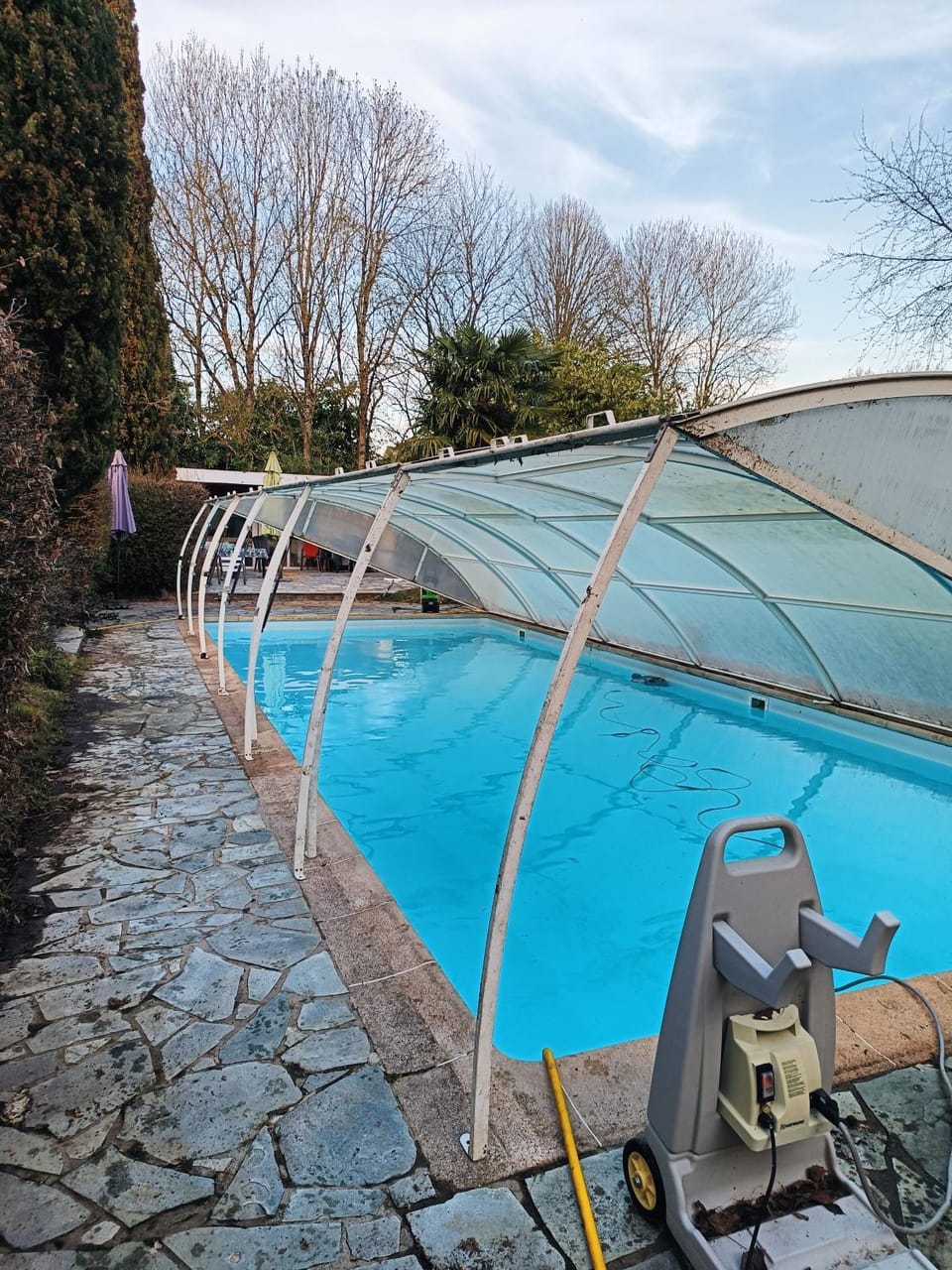 Swimming pool