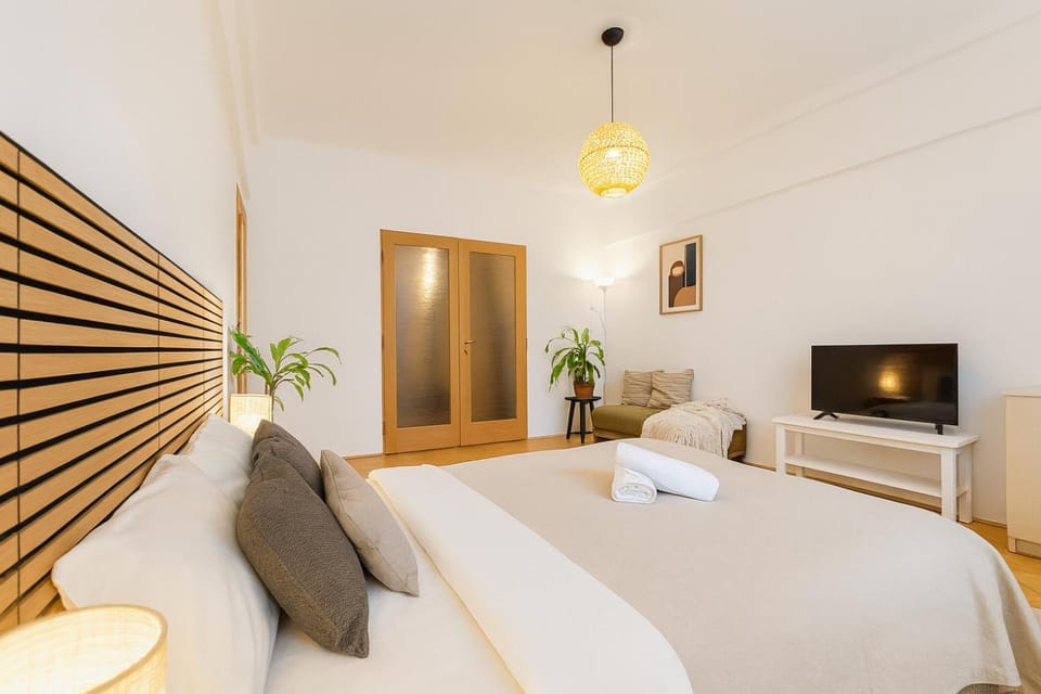 TV and multimedia, Bedroom, towels