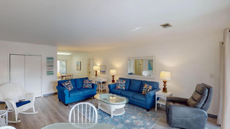 Atlantic Breeze #5 Apartment in Camden County