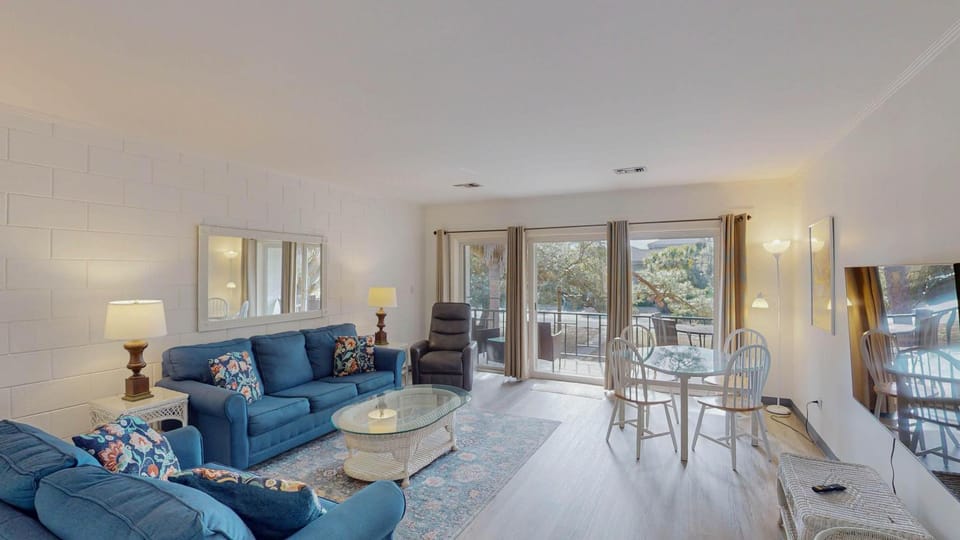 Atlantic Breeze #5 Apartment in Camden County