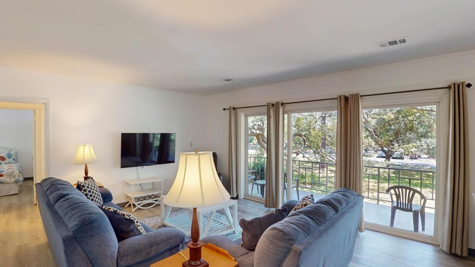 Atlantic Breeze #6 Apartment in Camden County