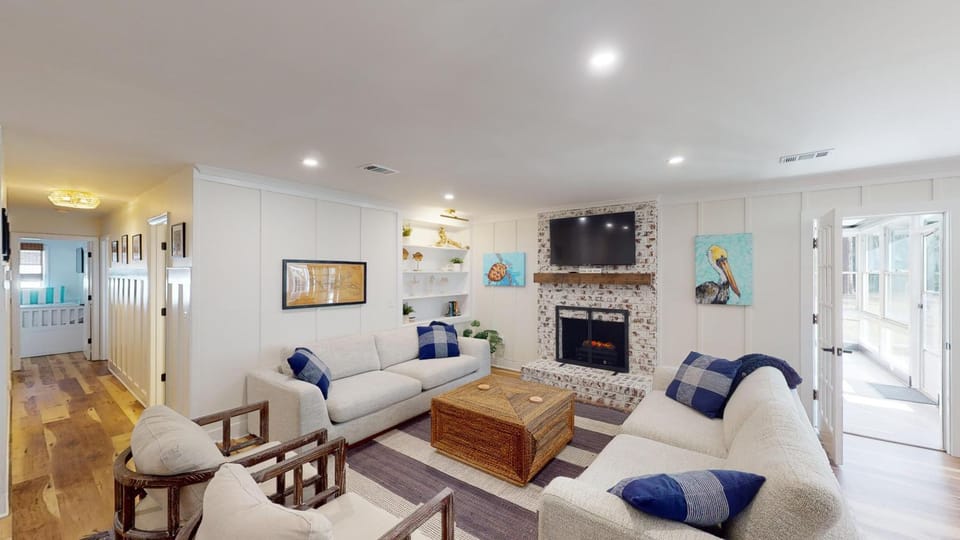 Loggerhead Lodge House in Camden County