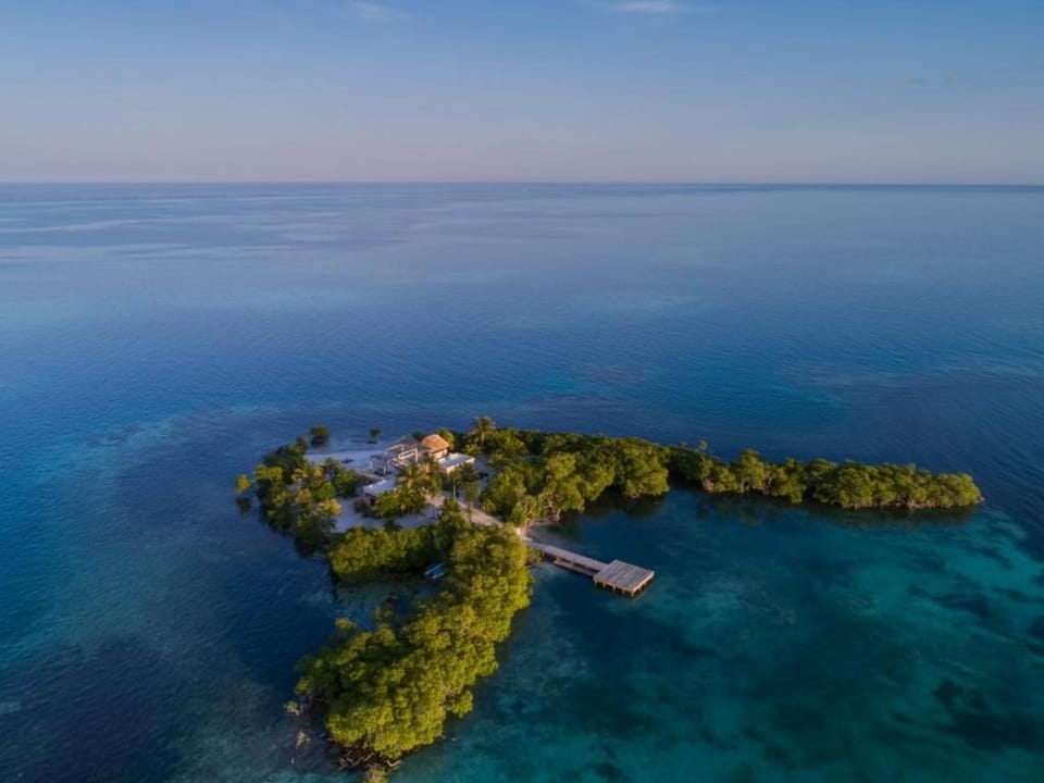 Gladden Private Island Villa in Stann Creek District