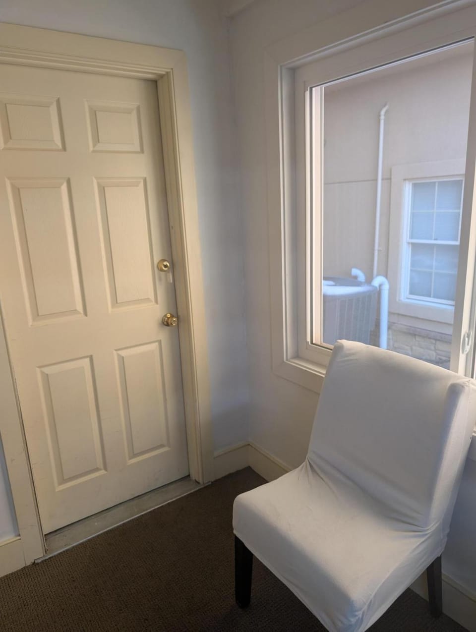 Fantastic updated apartment with parking Apartment in Flourtown