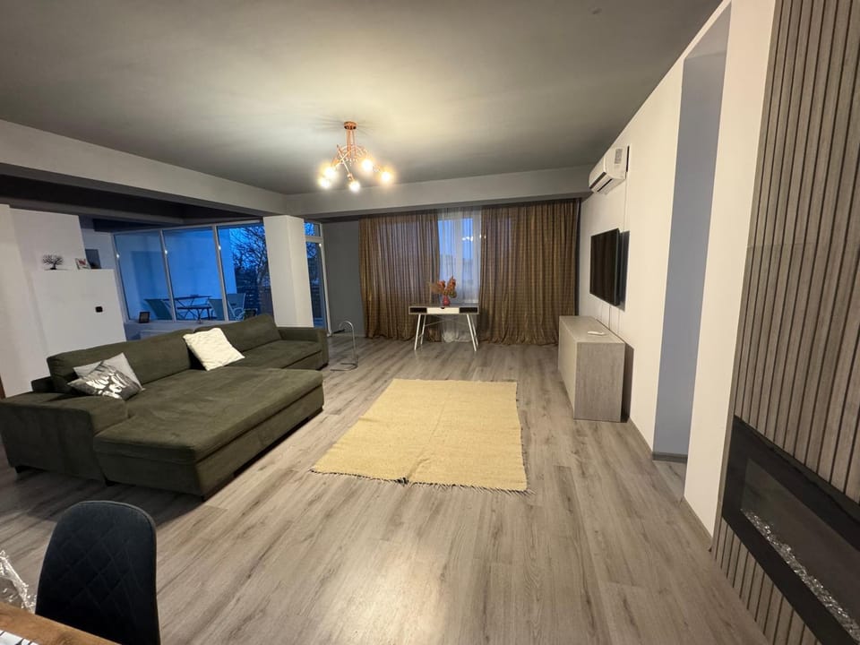 Casablanca Residence B Apartment in Craiova