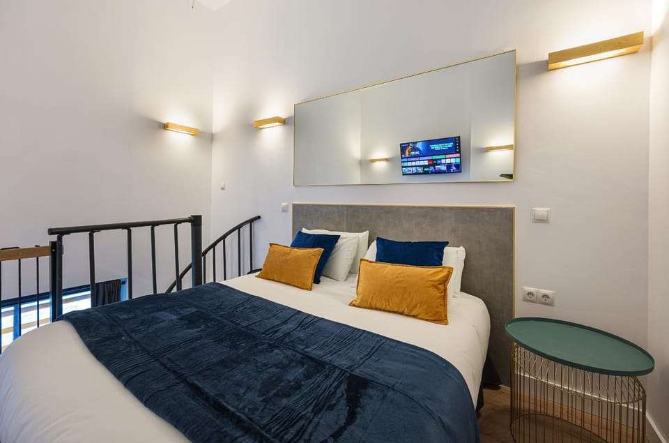 A IM La Latina-City Centre-WiFi-AC-SmartTV A Apartment hotel in Centro