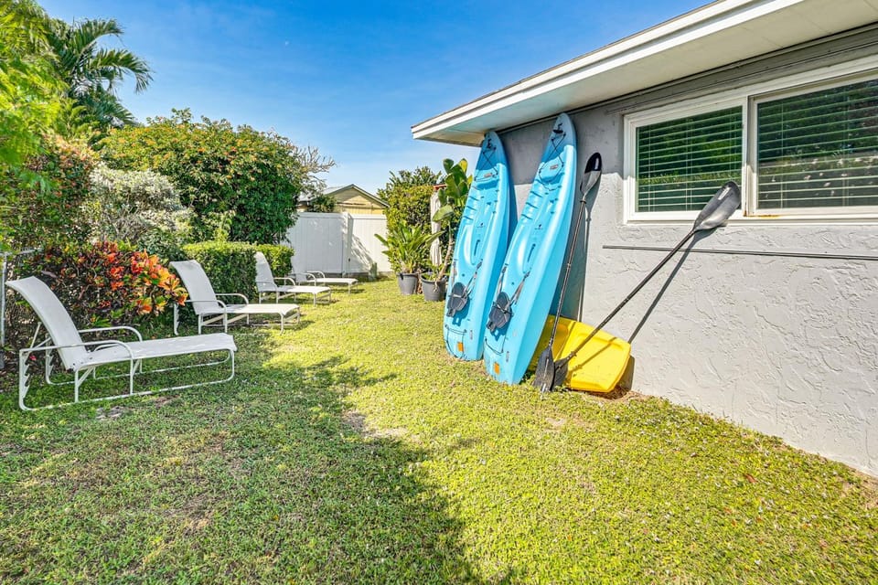 Near 5th Ave & Beach! Family-Friendly Naples Home House in Naples