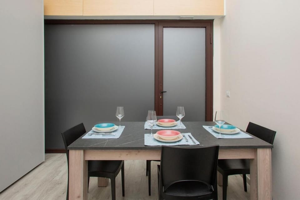 Amaranth Home Sempione Apartment in Milan
