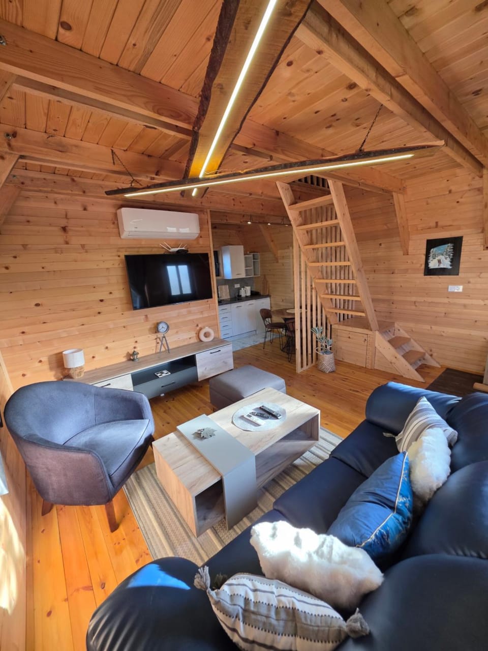 4 BEARs Chalet in Montenegro