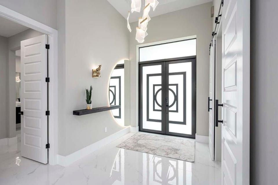 Morning Glory - Walking Distance to Surfside Shops Villa in Cape Coral