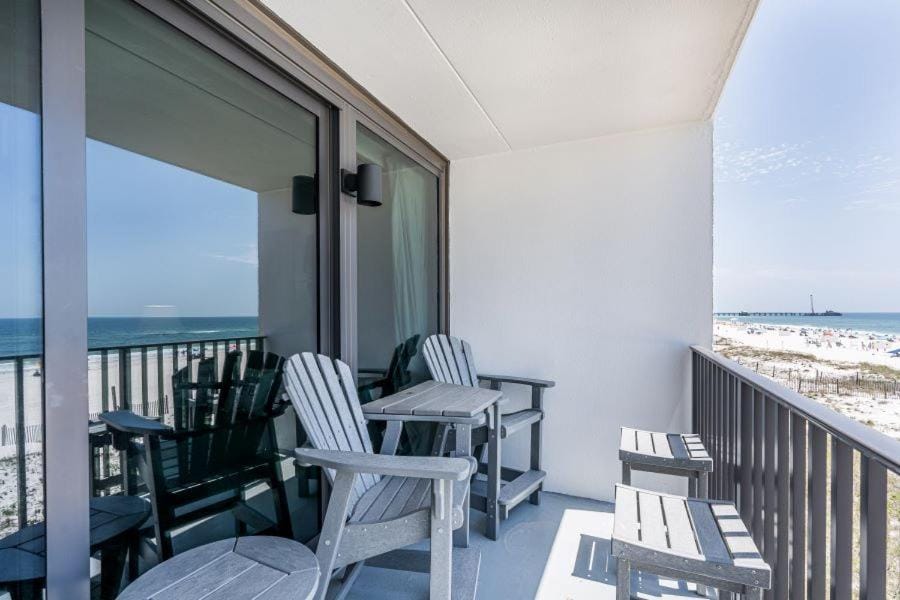 Island Sunrise 267 by Youngs Suncoast Apartment in Gulf Shores