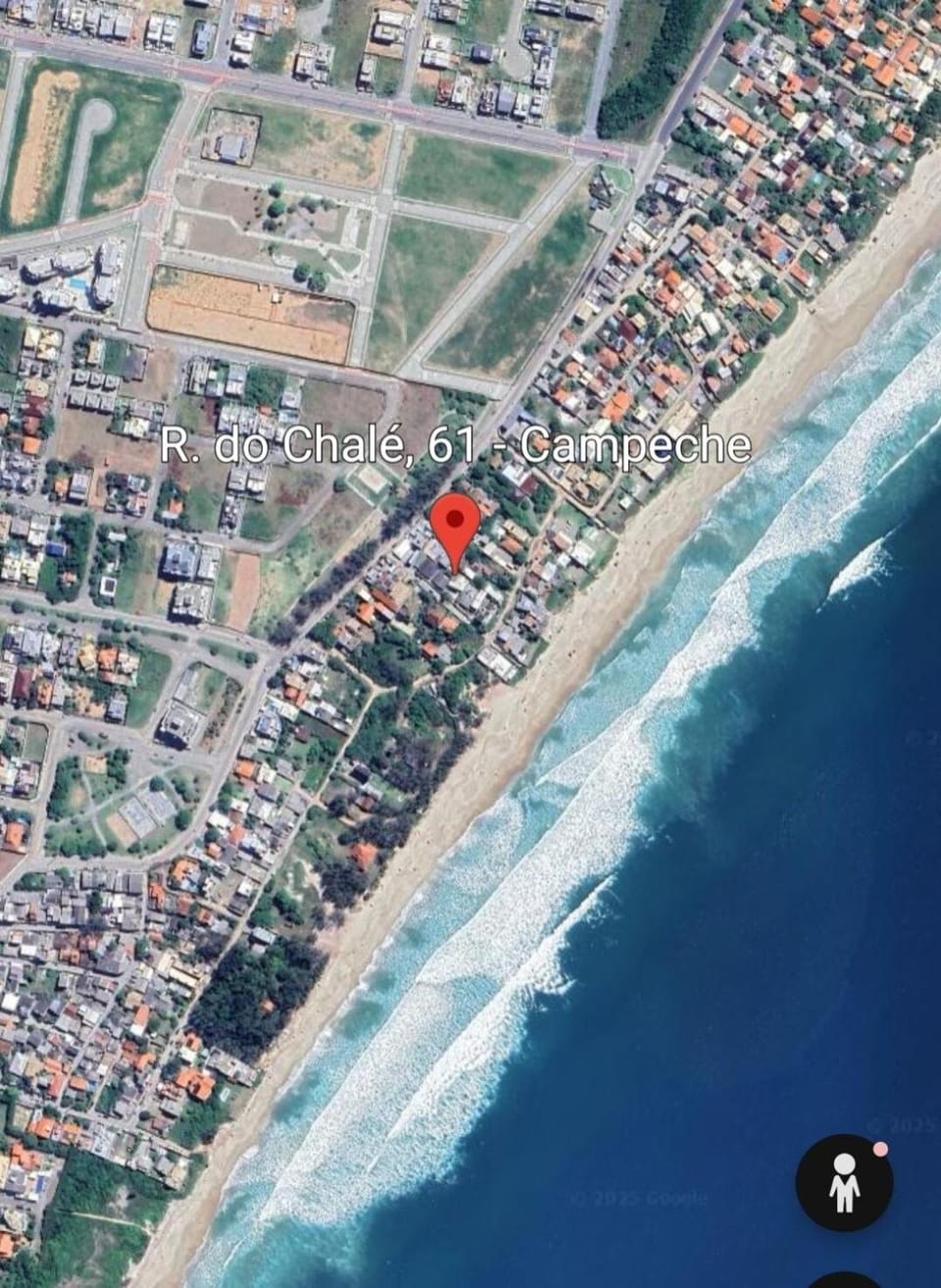 Casa com pisicna Pé na Areia 50m do mar House in Florianopolis