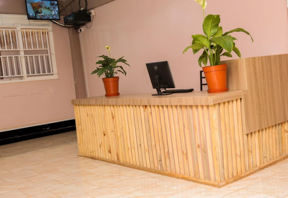 TV and multimedia, Lobby or reception