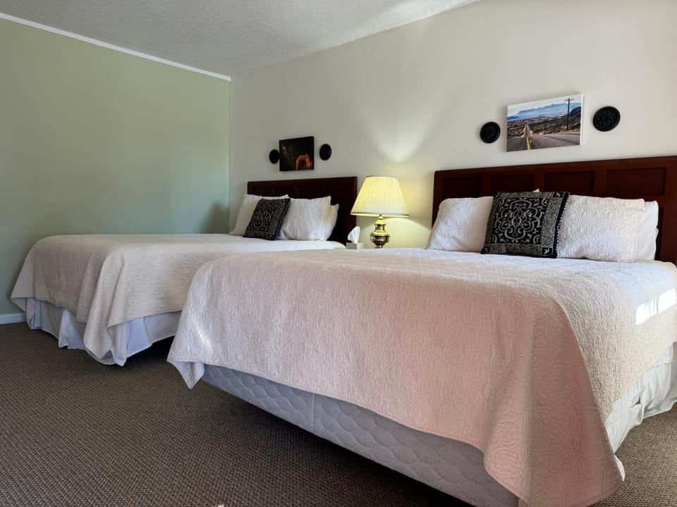 stone village tourist camp Capsule hotel in Fort Davis
